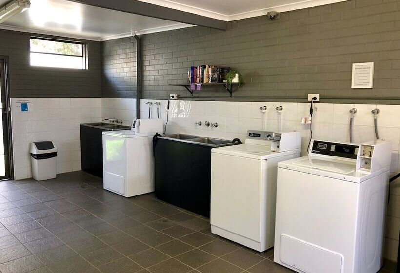 استراحتگاه Big4 Ingenia Holidays Wagga Wagga