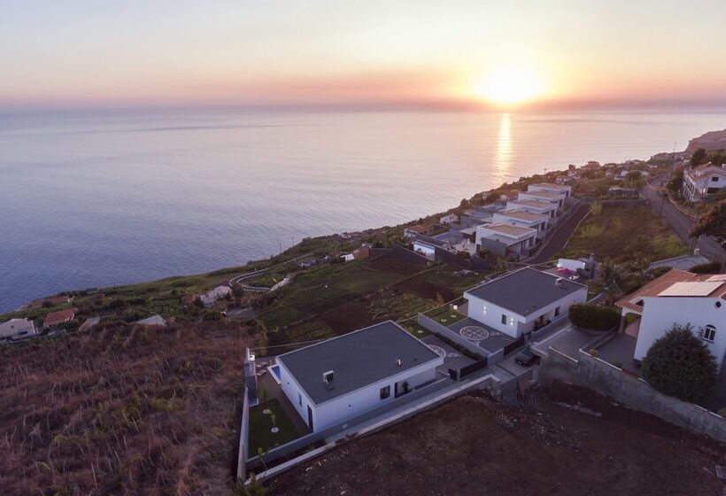 Searenity Vacations Home Ii By An Island Apart