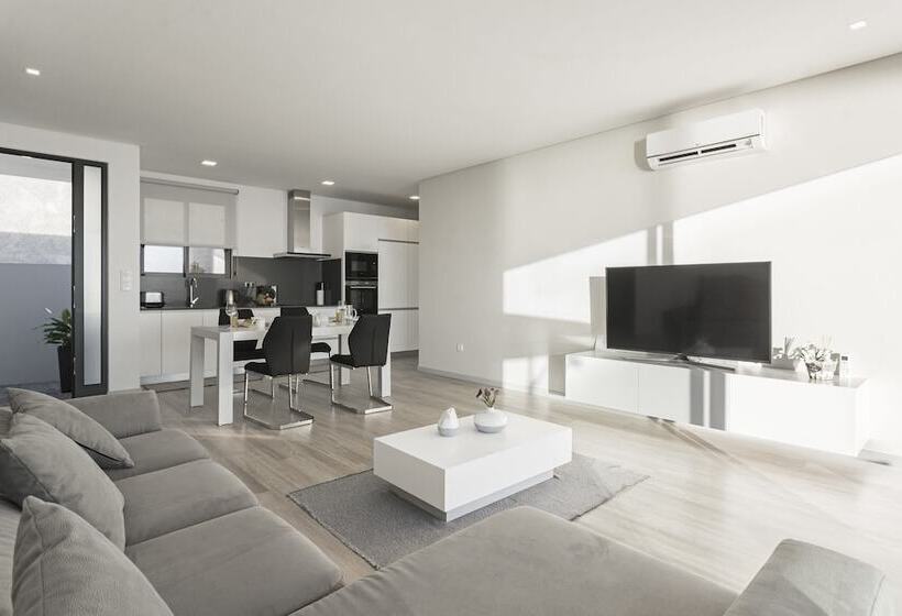 Searenity Vacations Home Ii By An Island Apart