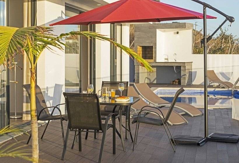 Searenity Vacations Home Ii By An Island Apart