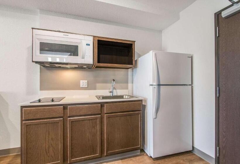 Woodspring Suites Doral Miami Airport