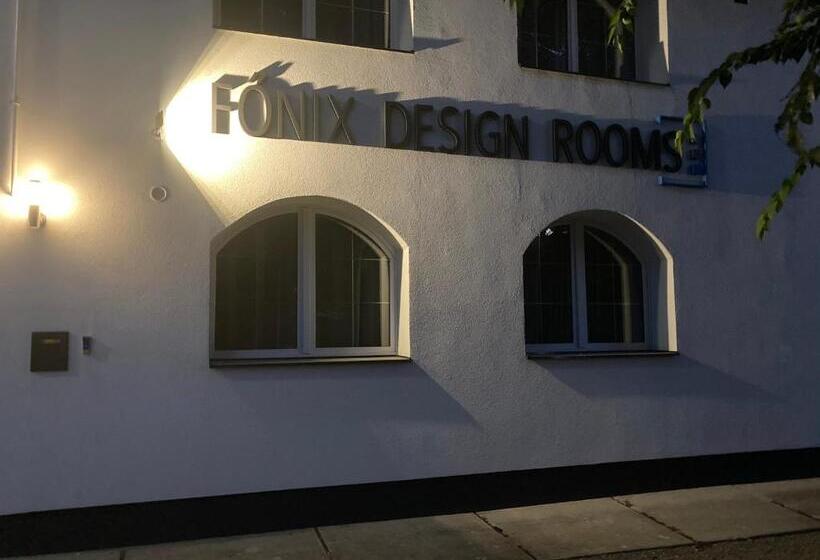 ベッドアンドブレックファースト Főnix Design Rooms