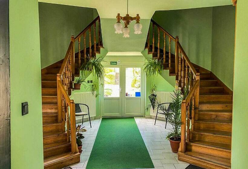 Bed and Breakfast Mathias Ház