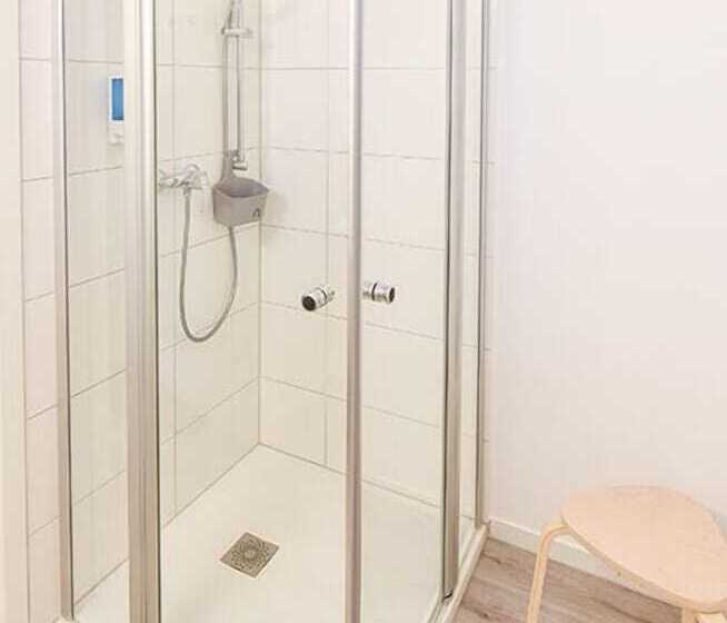 ベッドアンドブレックファースト Prima Inn Hotel & Hof Neuruppin   Digitales & Rezeptionsloses Motel