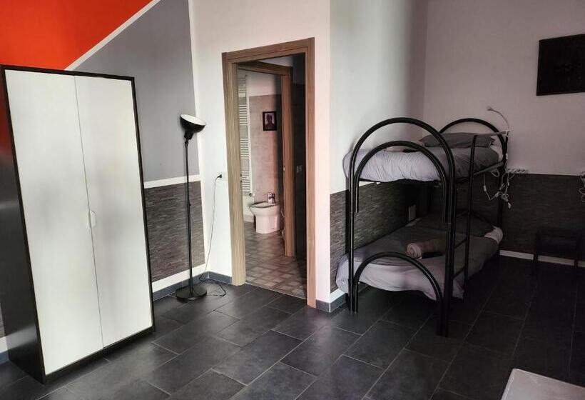 Hostel Turin Metro Young