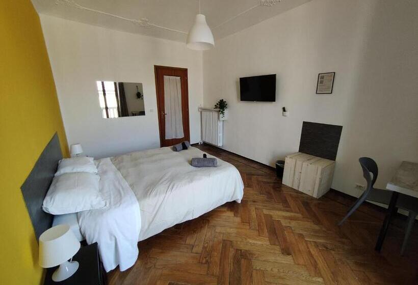 Hostel Turin Metro Young