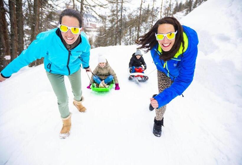 ホテル Hôtel Club Mmv Plagne 2000