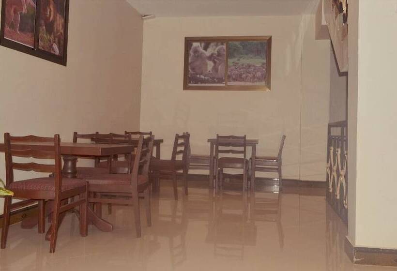 Отель Maresi Luxury