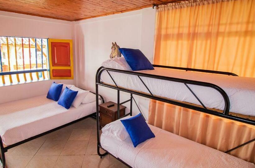 בית מלון כפרי Mundies Finca La Dorada