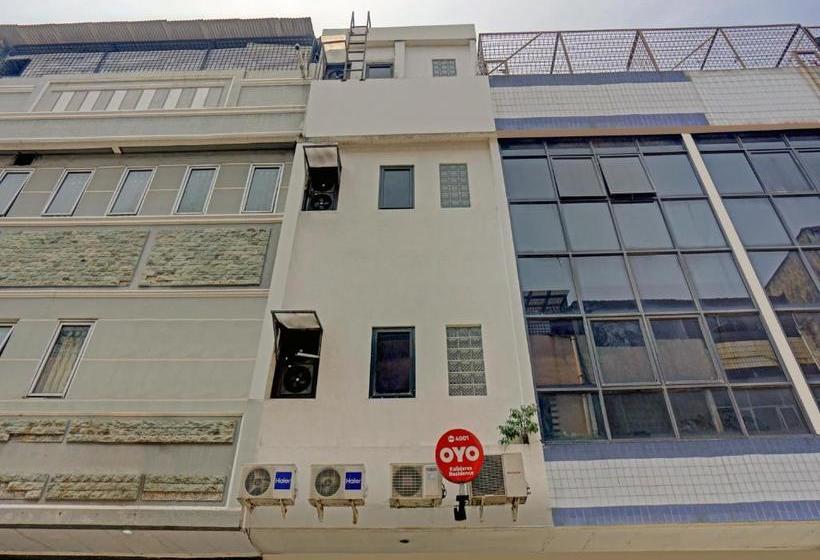 בית מלון כפרי Oyo 4001 Kalideres Residence