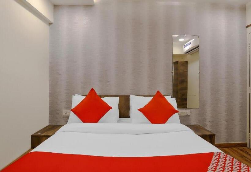 호텔 Oyo 75323  Signature