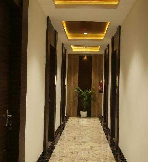 Park Iris Hotels, Mg Road