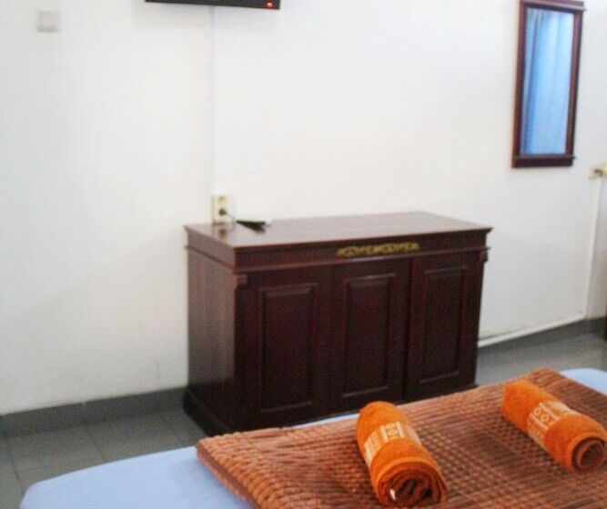 호텔 Rajawali Mitra Reddoorz