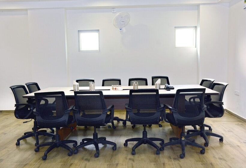 فندق Royal Wings