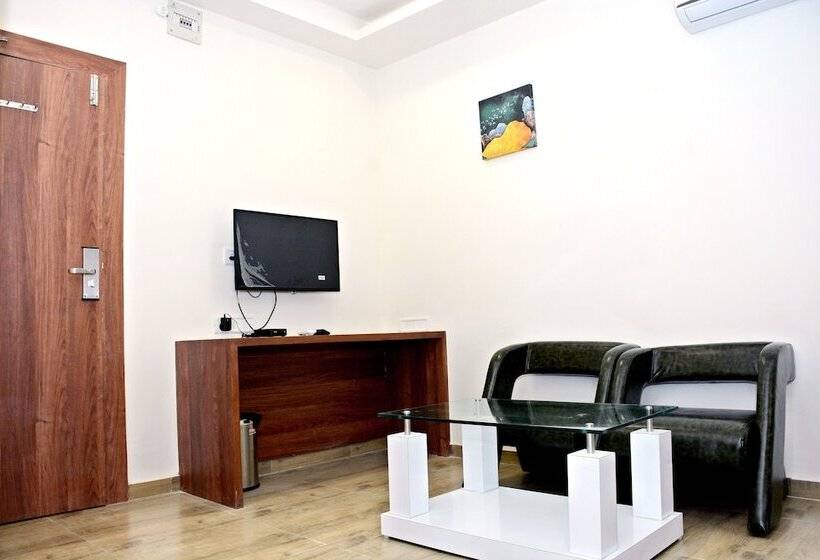 فندق Royal Wings