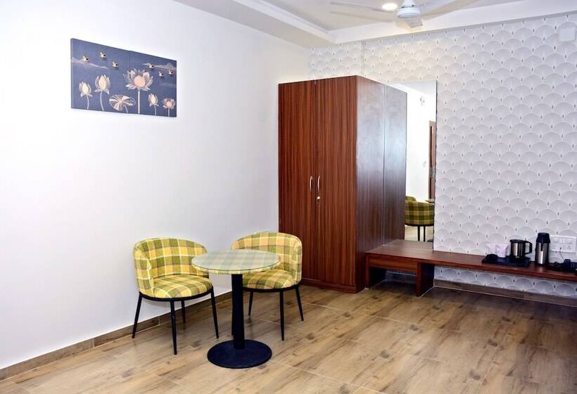 فندق Royal Wings