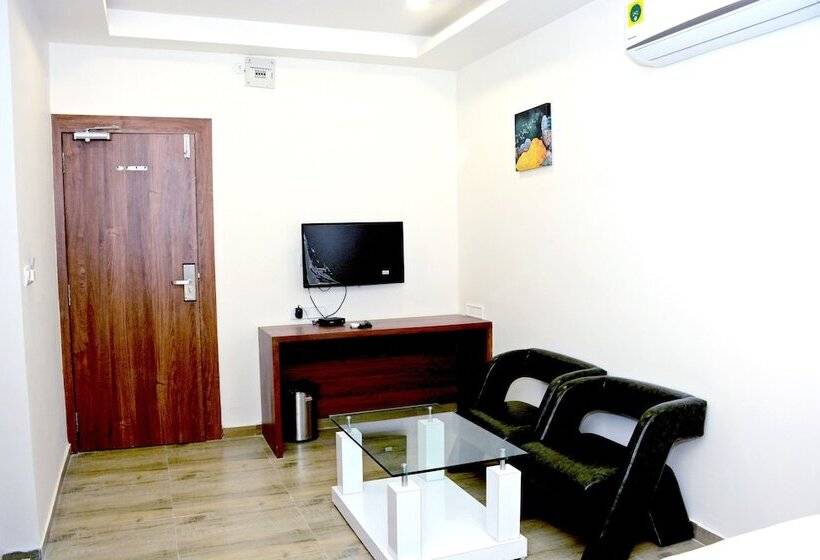 فندق Royal Wings