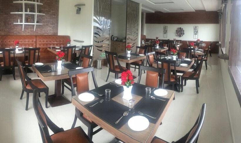 ホテル Tavisha Kanatal Hills Chamba