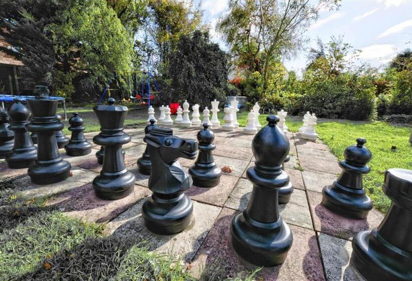 فندق Willow Barn