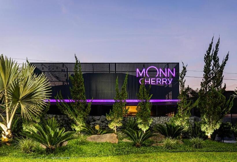 Monn Cherry Motel