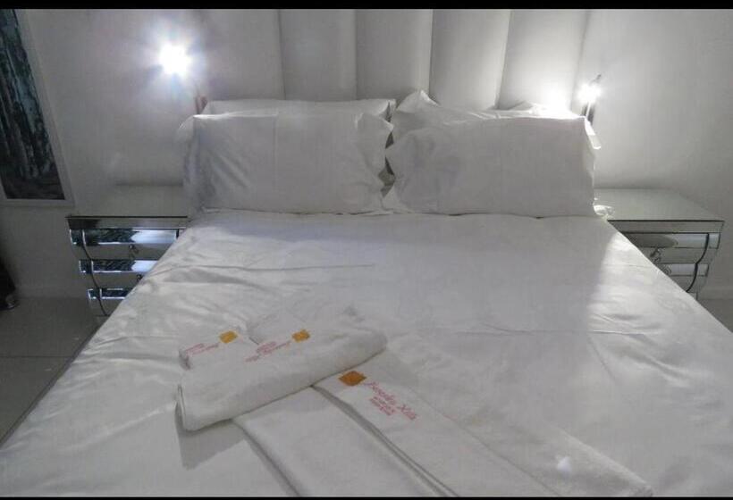 پانسیون Beverley Hills Guesthouse