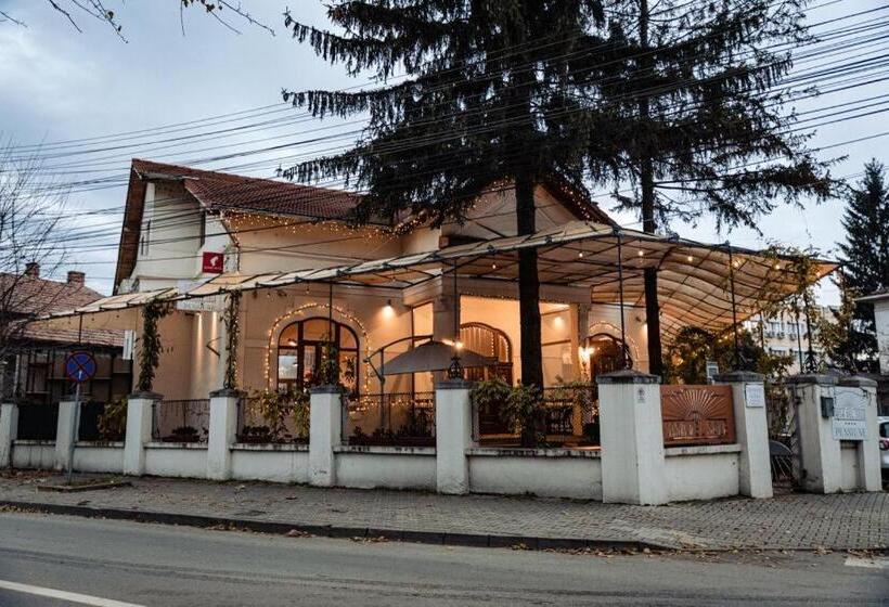 膳宿费 Casa Del Sole