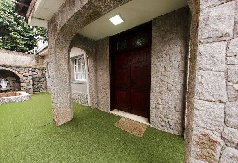 بنسيون Hot Spa E Piscina Climatizada   Castelinho Sol E Mar