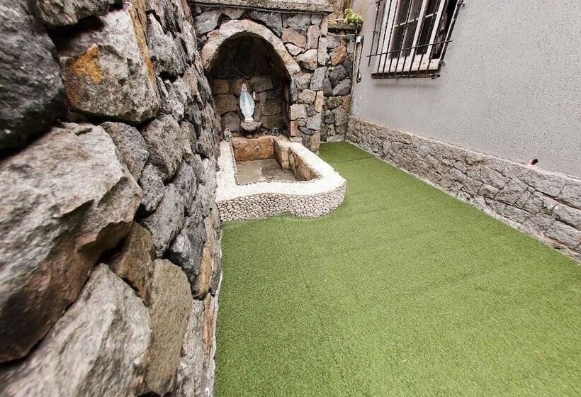 بنسيون Hot Spa E Piscina Climatizada   Castelinho Sol E Mar