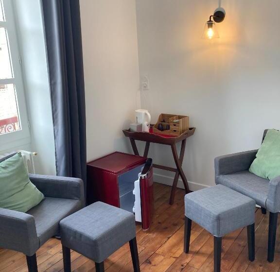 بنسيون Maison Graciateguy