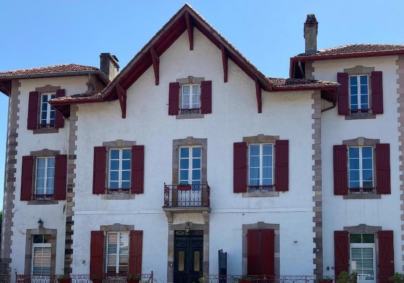 بنسيون Maison Graciateguy