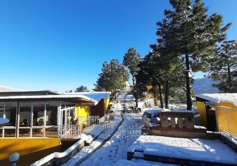 אתר נופש Justa Mukteshwar Retreat & Spa