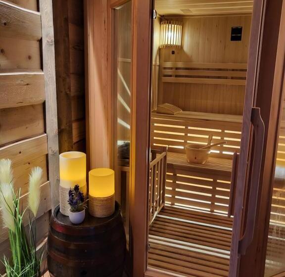 تختخواب و صبحانه Hiša Stare Mame