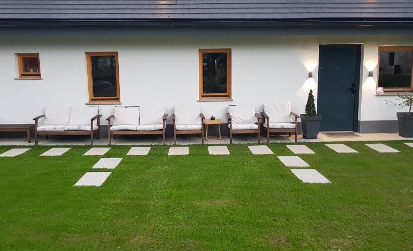 تختخواب و صبحانه Hiša Stare Mame