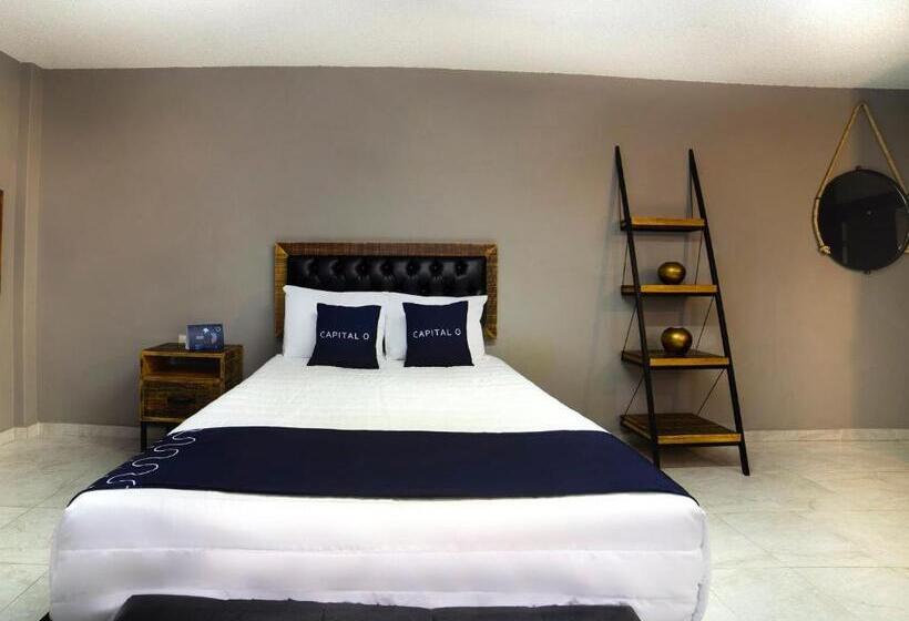Capital O Hotel Diez