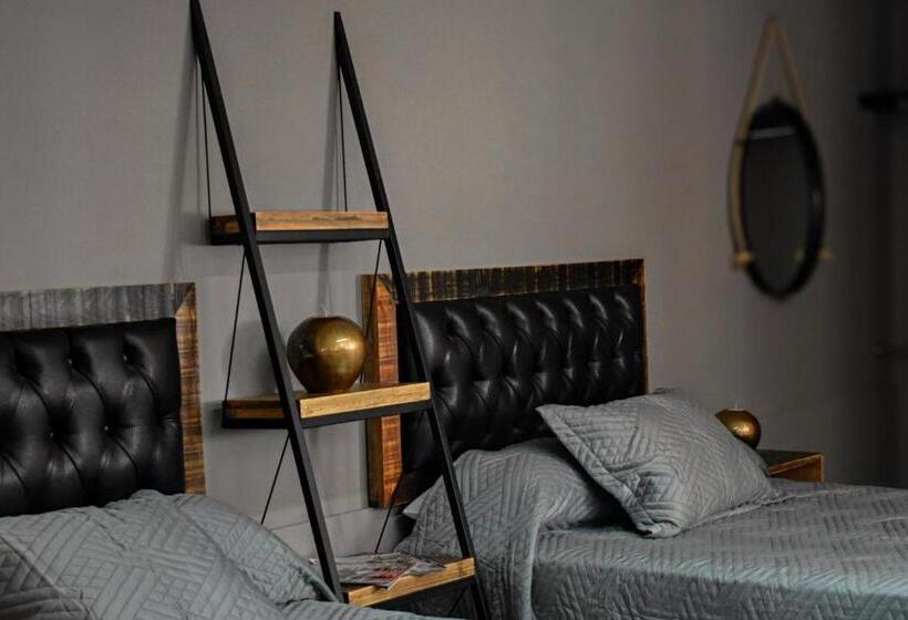 Capital O Hotel Diez