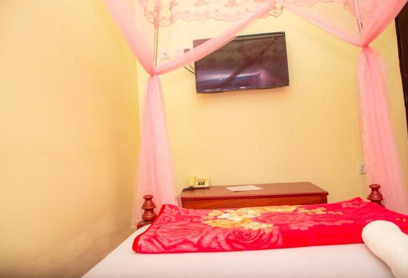 هتل Africa Natural Tours Kilimanjaro White House