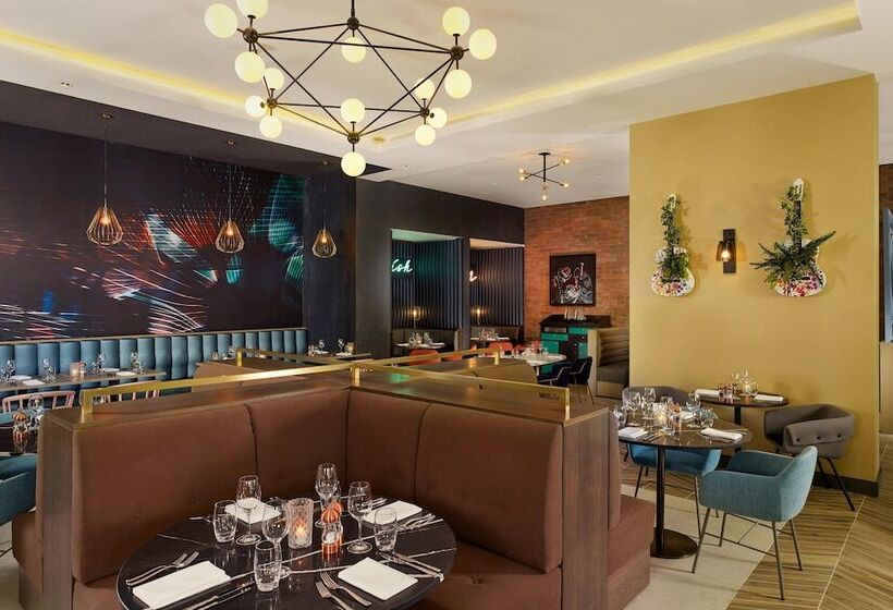 فندق Aloft Birmingham Eastside