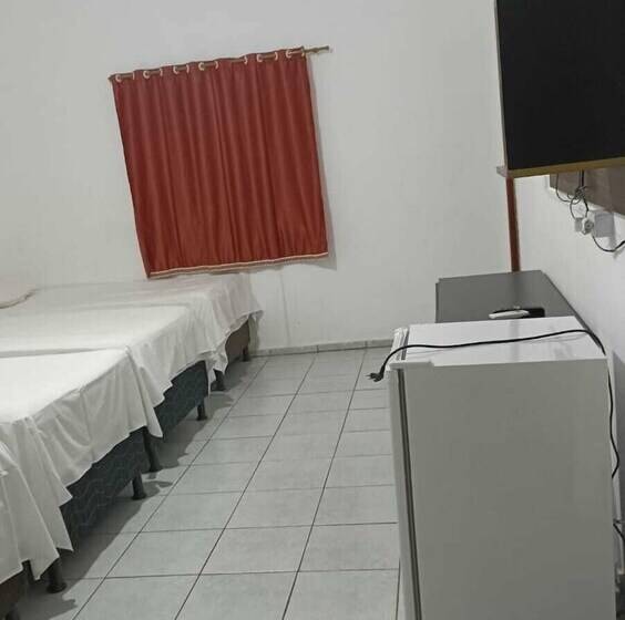 בית מלון כפרי Atlanta