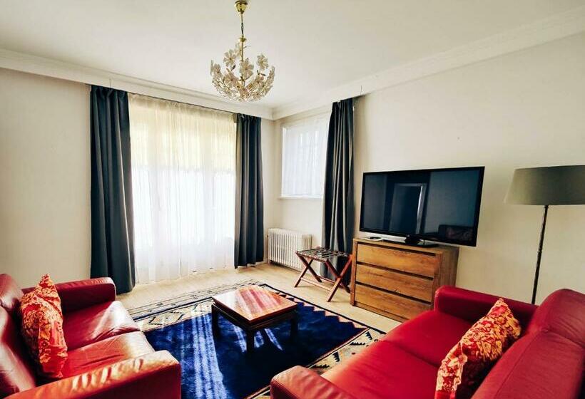 Boutique Hotel Joli Bois