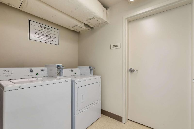 فندق Econo Lodge