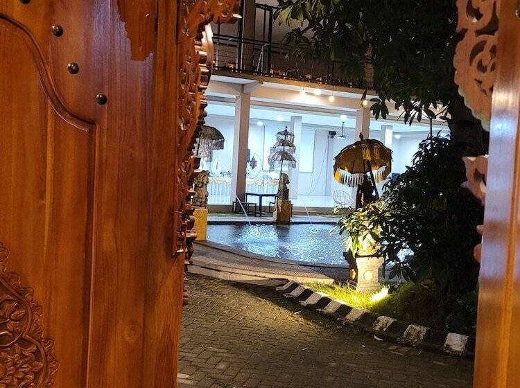 בית מלון כפרי Giri Palma