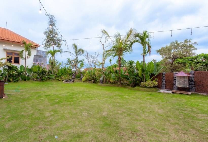 בית מלון כפרי Giri Palma