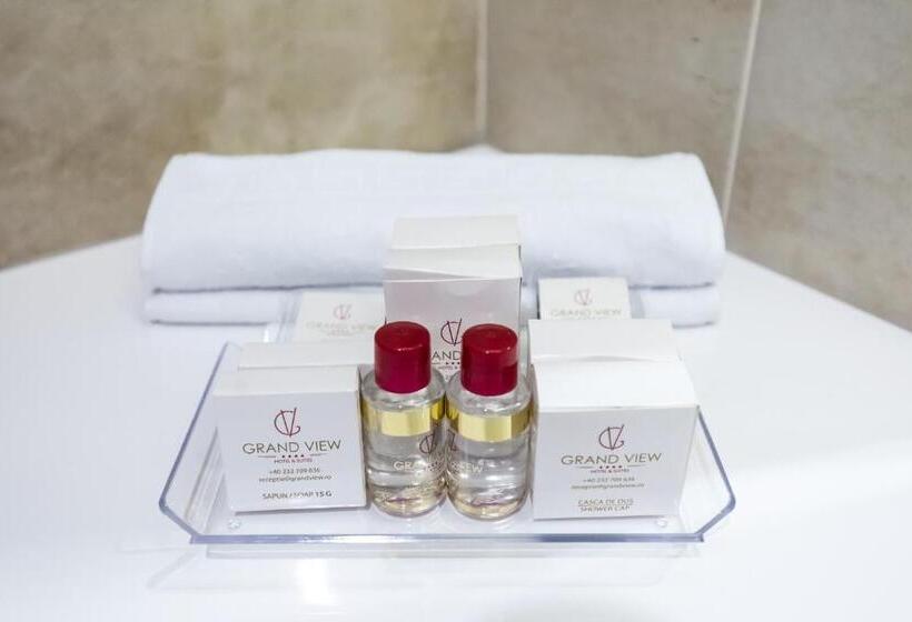 Grand View Hotel & Suites Copou