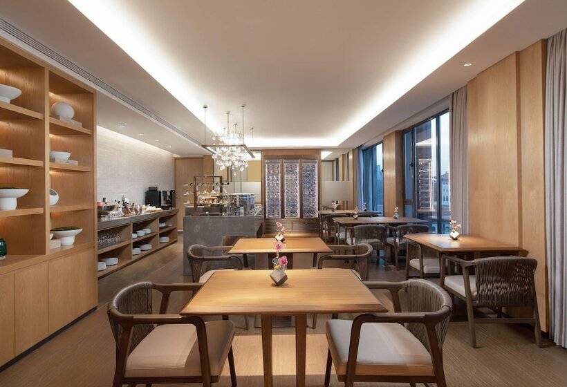 Grand Wuji Hotel, In The Unbound Collection By Hyatt