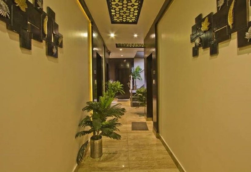 فندق Lavish Inn
