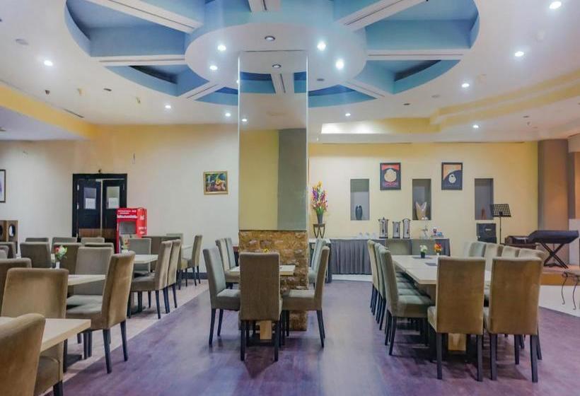 ホテル Oyo 3967 Banua