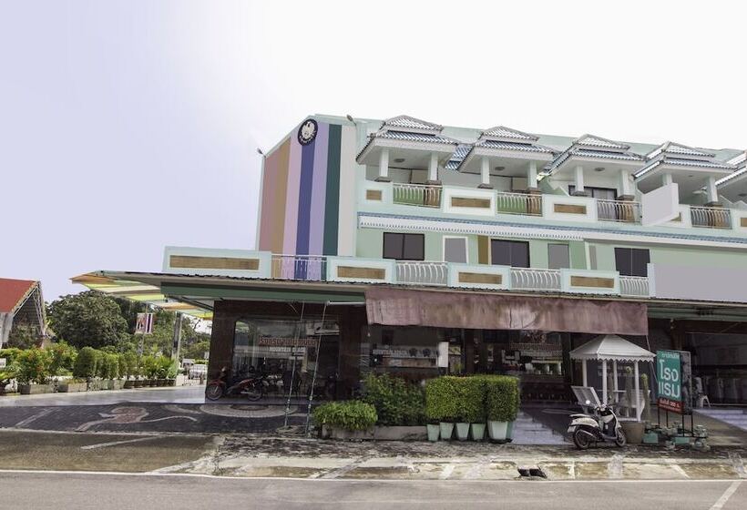 호텔 Oyo 75314 Mountain Beach