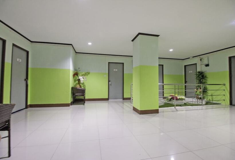 호텔 Oyo 75314 Mountain Beach