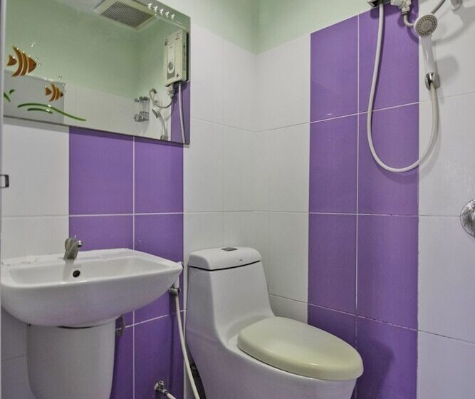 호텔 Oyo 75314 Mountain Beach