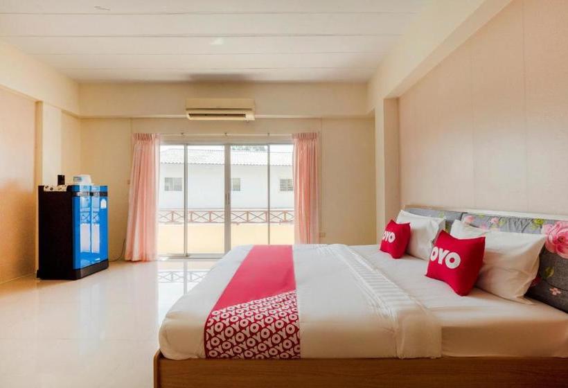 호텔 Oyo 75319 Samutsin Place